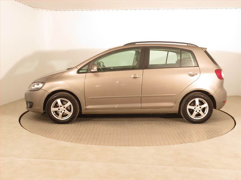 Volkswagen Golf Plus (2012) 1.2 TSI, Serv.kniha, Tempomat - fotka 3 z 15