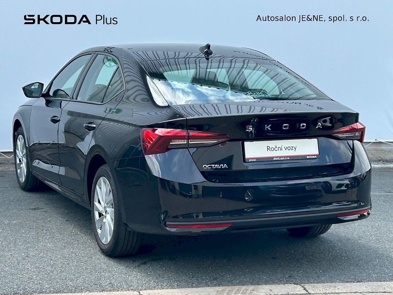 Škoda Octavia (2025) Selection 2.0 TDI 85 kW - fotka 7 z 29