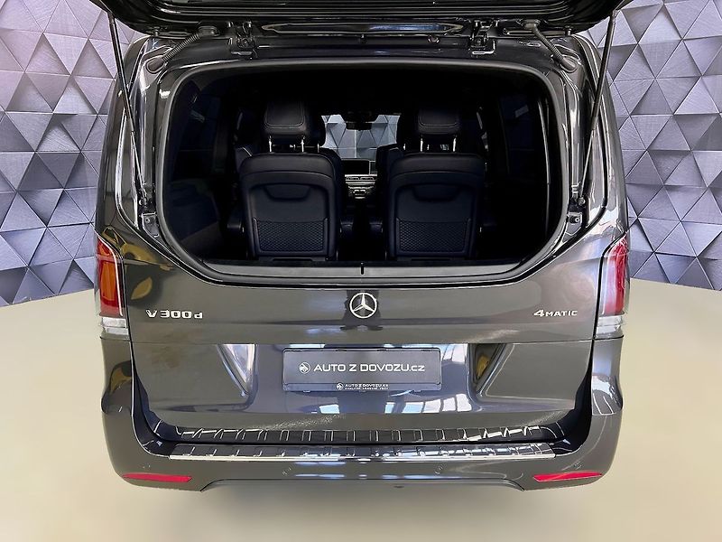 Mercedes-Benz Třídy V d 4MATIC, AMG EXCLUSIVE XL,AIR - fotka 32 z 34