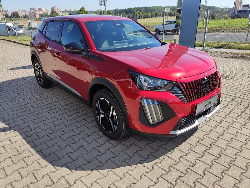 Peugeot 2008 (2026) ALLURE 1.2 TURBO 100k 2xkamera - fotka 8 z 27
