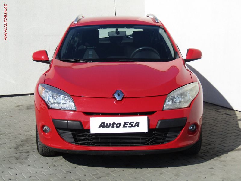 Renault Mégane (2012) 1.5DCi, ČR, autoAC - fotka 2 z 3