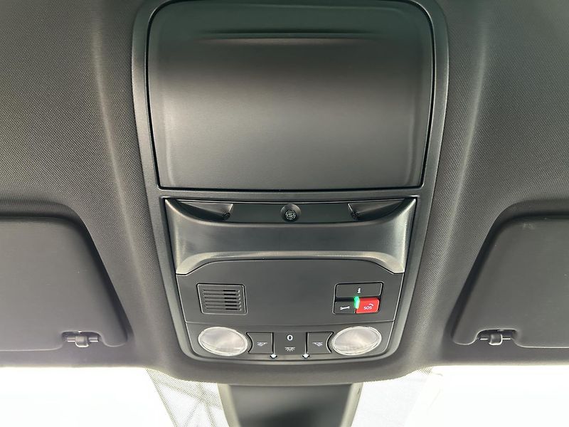 Škoda Karoq 2.0 TDI 4x4 SportLine - fotka 20 z 28
