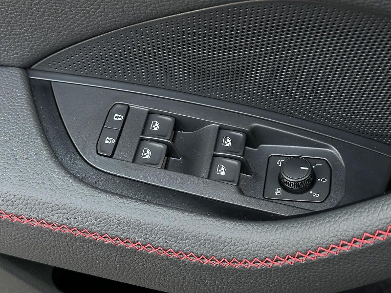 Škoda Kodiaq RS 2.0TSi DSG 4x4 265PS Matrix - fotka 16 z 52