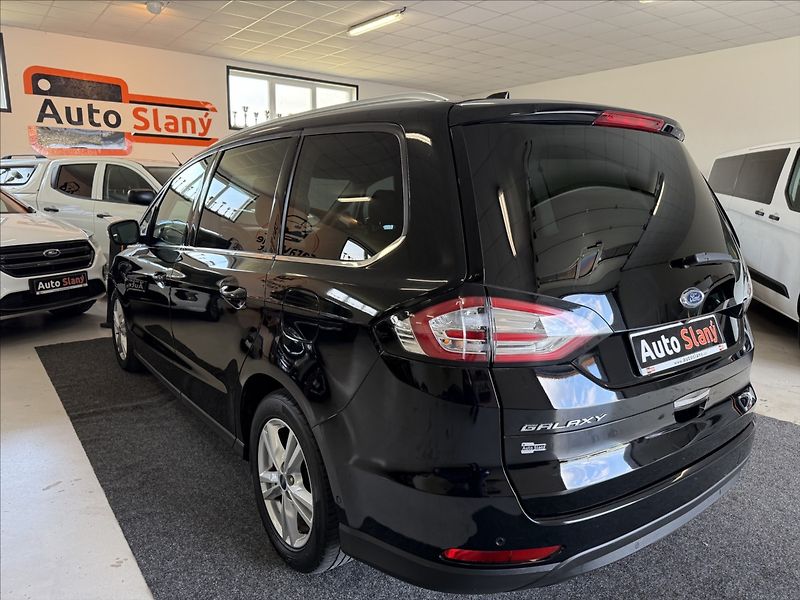 Ford Galaxy 2,0 Titanium,177kW,po servisu - fotka 5 z 38