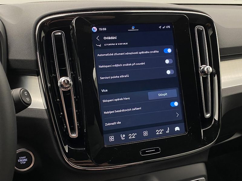 Volvo XC40 (2026) B4 AUT DARK PLUS - fotka 51 z 61