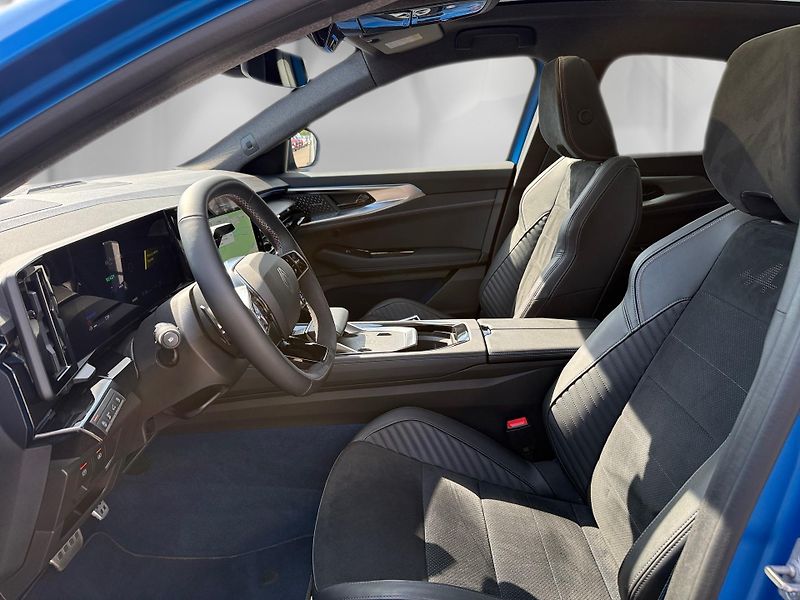 Renault Rafale (2024) Atelier Alpine E-Tech 4x4 300k - fotka 13 z 25