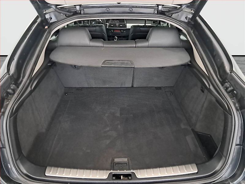 BMW X6 (2008) xDrive30d, 4X4, Automat, Navi - fotka 14 z 16