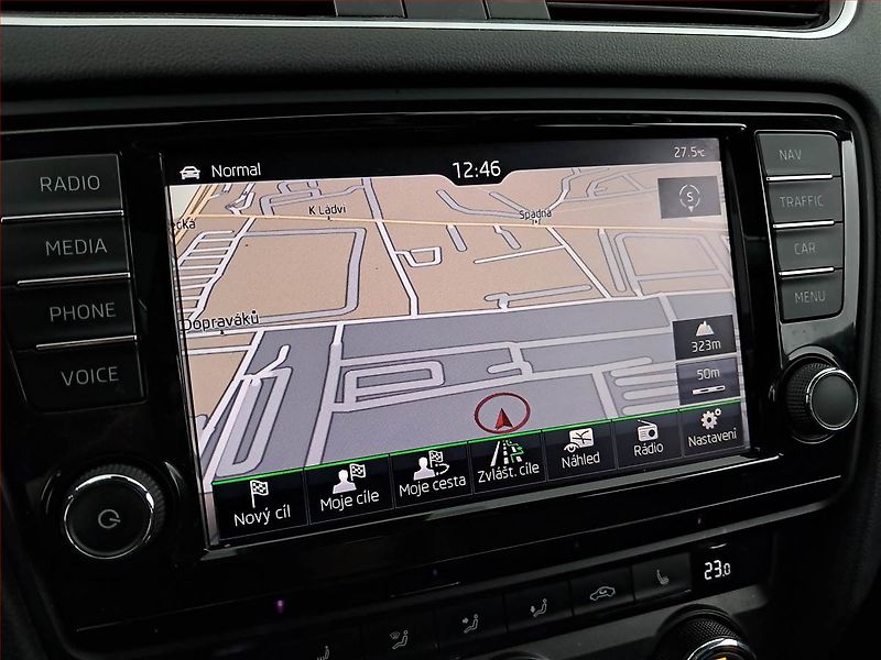 Škoda Octavia (2015) RS 2.0 TDI, Automat, Kůže - fotka 13 z 24