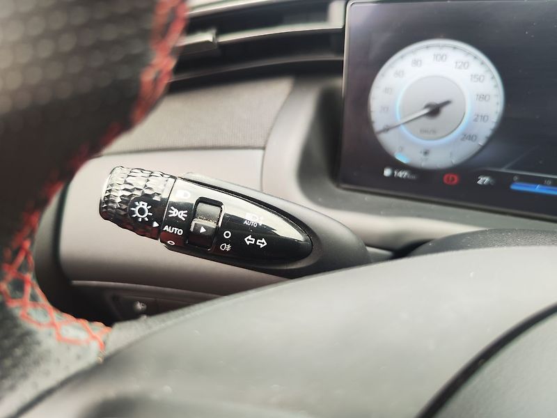 Hyundai Tucson 1.6 T-GDI/110kW N-Line - fotka 31 z 37