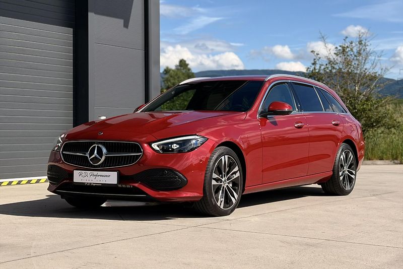 Mercedes-Benz Třídy C (2024) C 300 de 4Matic EQ - fotka 6 z 100