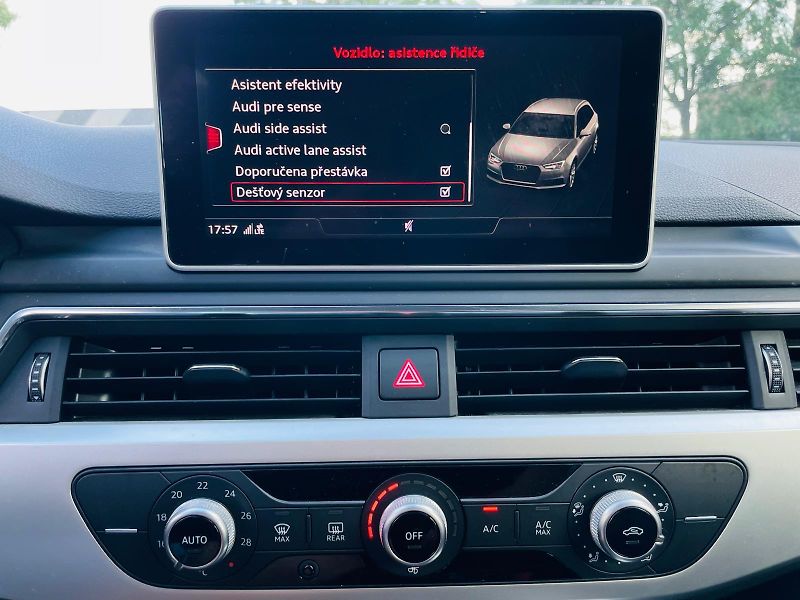 Audi A4 3.0TDI AUT KAMERA SERVISKA  - fotka 42 z 60