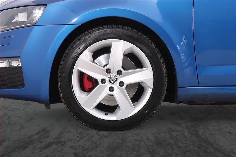 Škoda Octavia (2016) RS 2.0 TDI, Serv.kniha, Kůže - fotka 14 z 16