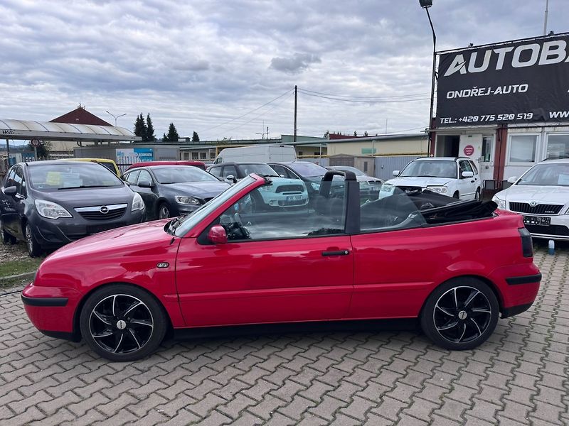 Volkswagen Golf (1999) 3 CABRIO 1,6 GL 74 KW STK - fotka 2 z 50