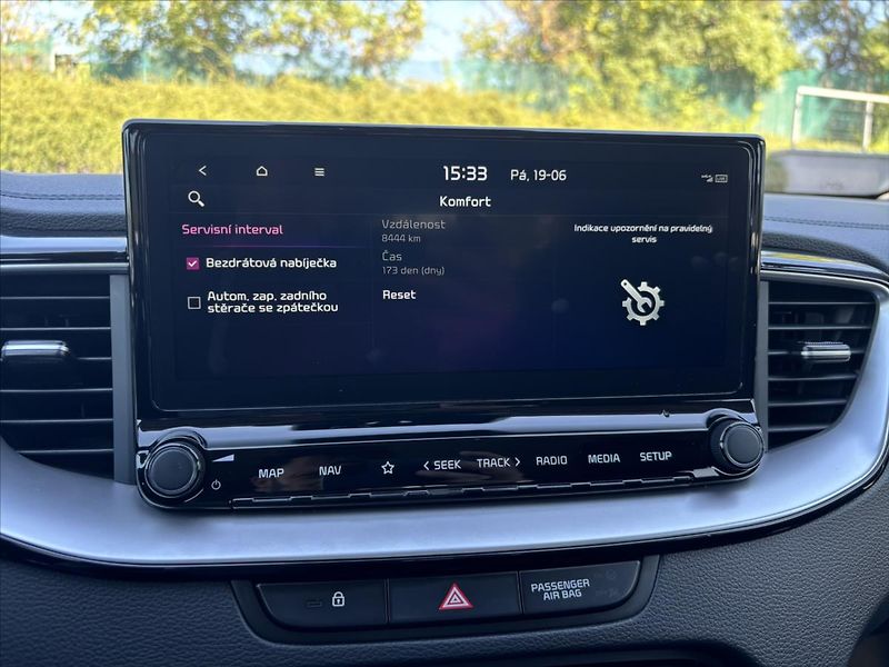 Kia XCeed 1,5 TGDi 118kW TOP ZÁRUKA KŮŽE - fotka 22 z 42