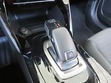 Peugeot 2008 (2022) Allure 1.2 PureTech, Automat - náhled 13