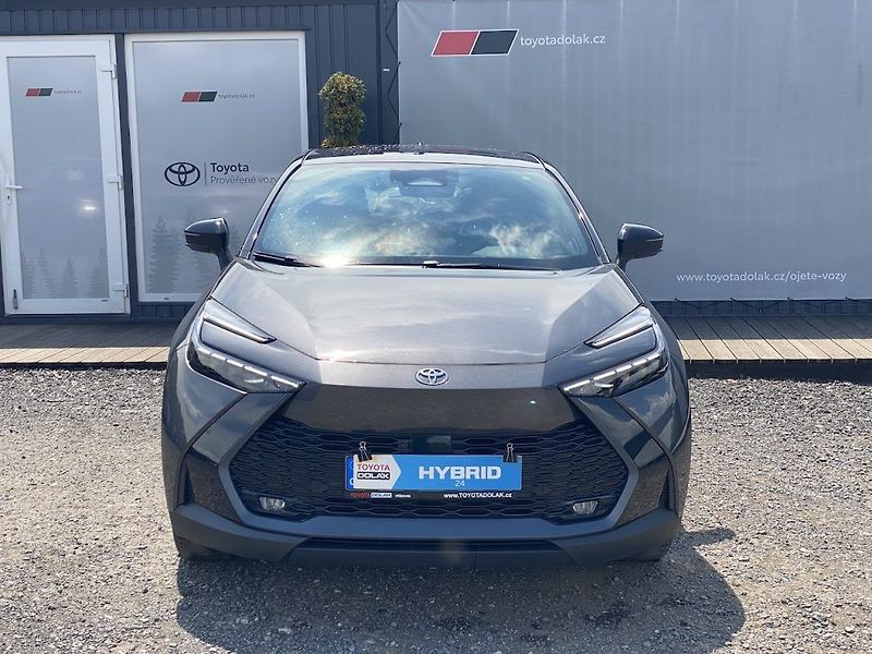Toyota C-HR 1.8HEV, ČR-1m, Executive VIP - fotka 2 z 21
