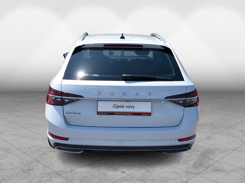 Škoda Superb Combi 2,0 TDI L&K TD 147 kW DS - fotka 9 z 30