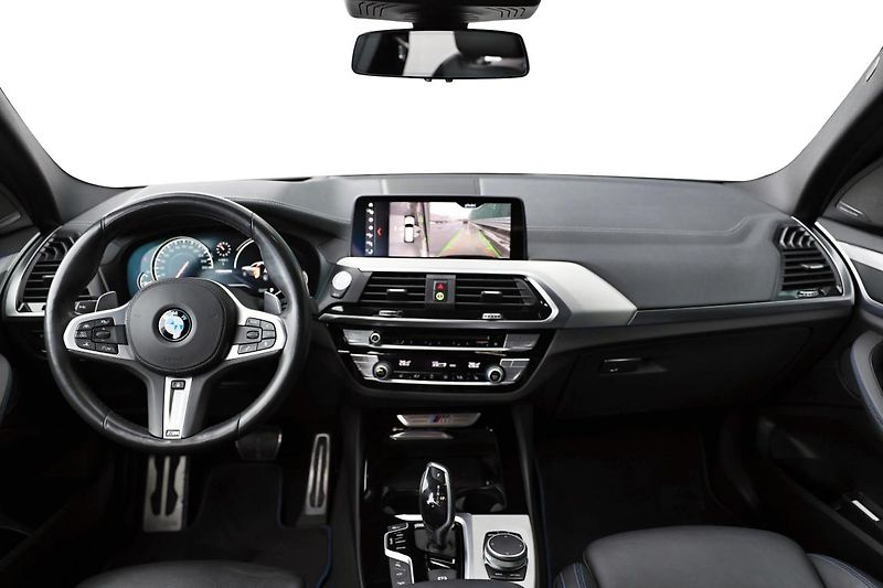 BMW X3 M40i - fotka 11 z 17