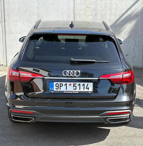 Audi A4 (2019) 2,0 TDI Mild Hybrid S tronic - fotka 16 z 25
