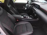 Mercedes-Benz Třídy A (2018) A 200 - náhled 9