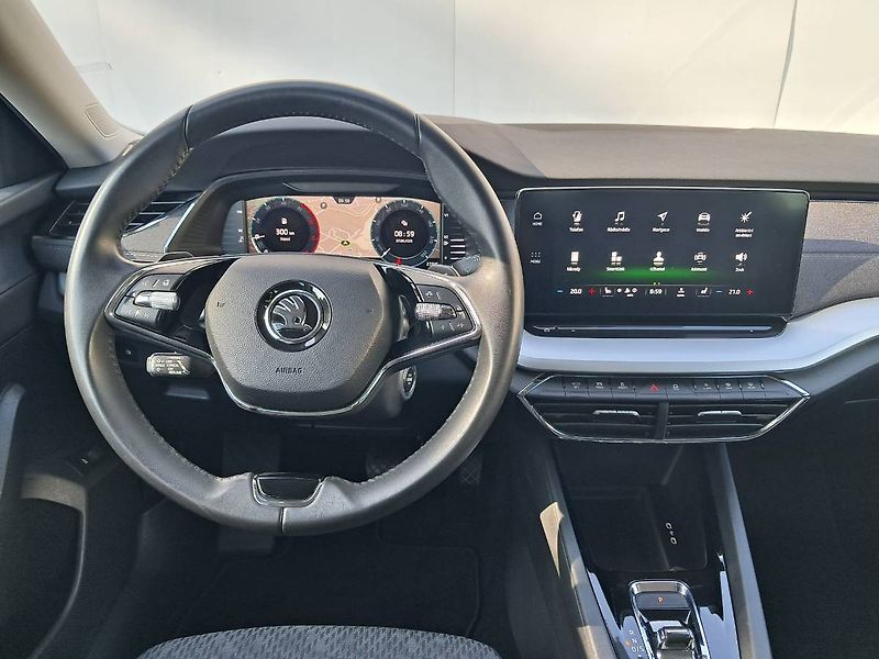 Škoda Octavia (2023) COMBI IV STYLE Plus 2.0 TDI / - fotka 5 z 30