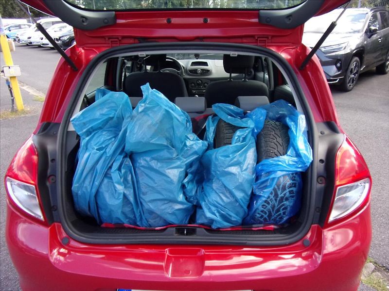 Renault Clio 1,2 - fotka 12 z 21