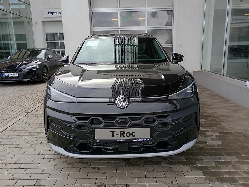 Volkswagen T-Roc (2025) 1,5 eTSI 110 kW 7DSG  Style - fotka 2 z 16