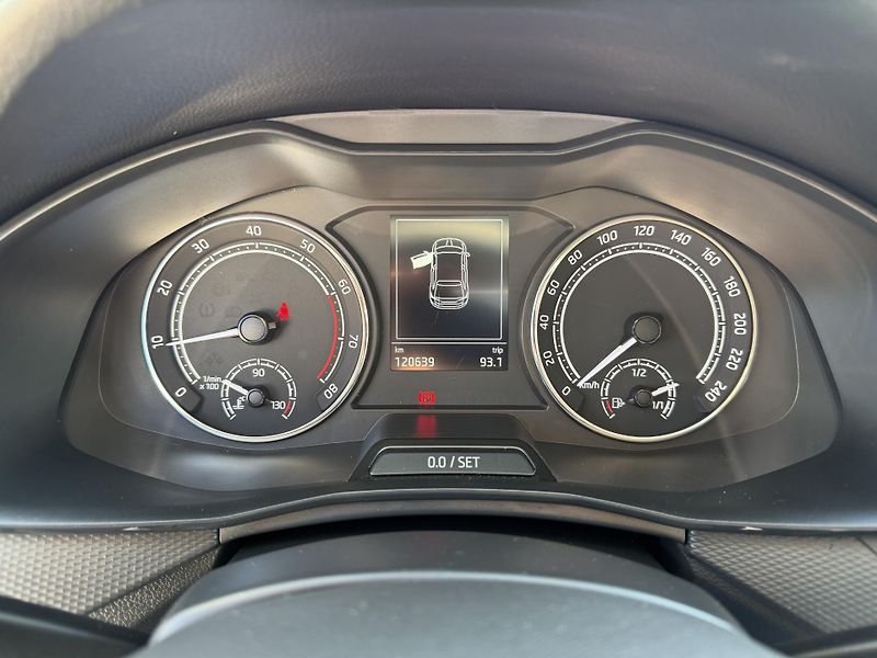 Škoda Scala 1,0 TSi/81kW - Ambition  - fotka 15 z 62