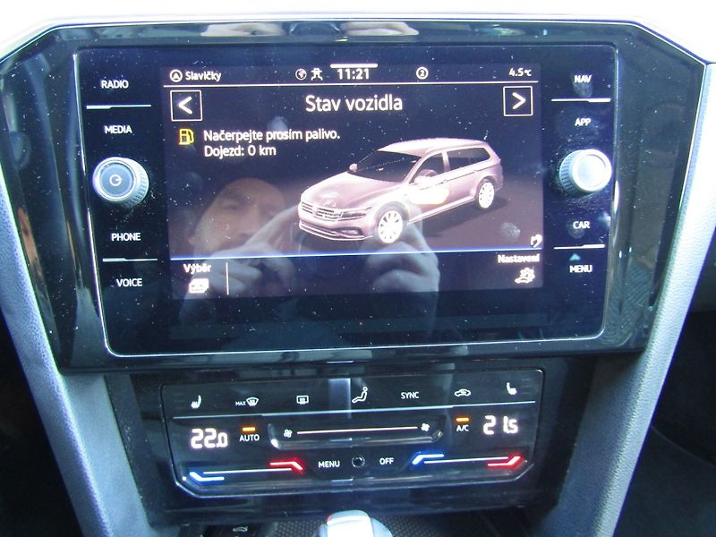 Volkswagen Passat (2022) 2.0 TDI DSG 147kW  MATRIX - fotka 37 z 41