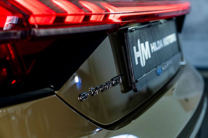 Audi Ostatní 350kW Laser HUD NightV ZÁRUKA - fotka 14 z 42