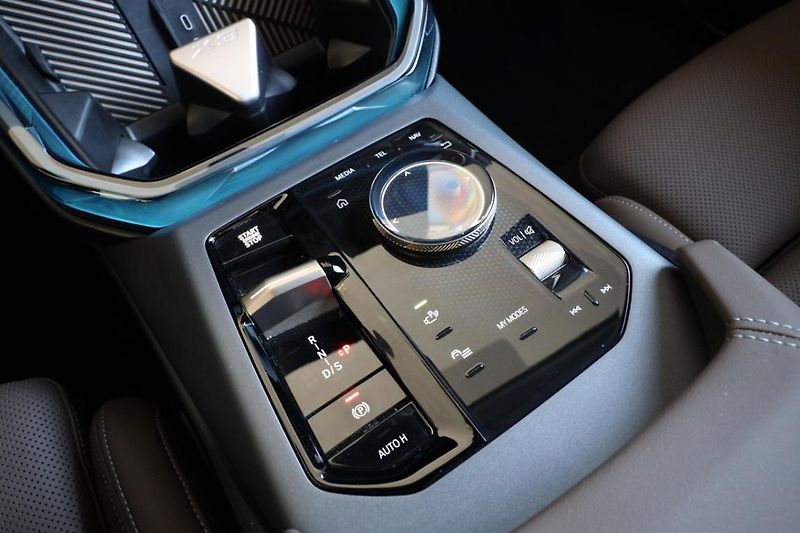 BMW X3 xDrive 20d - fotka 9 z 26