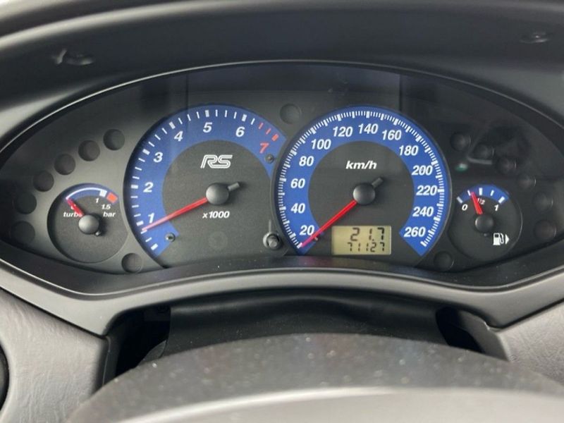 Ford Focus 2.0i, RS,158KW, SERVIS - fotka 16 z 17