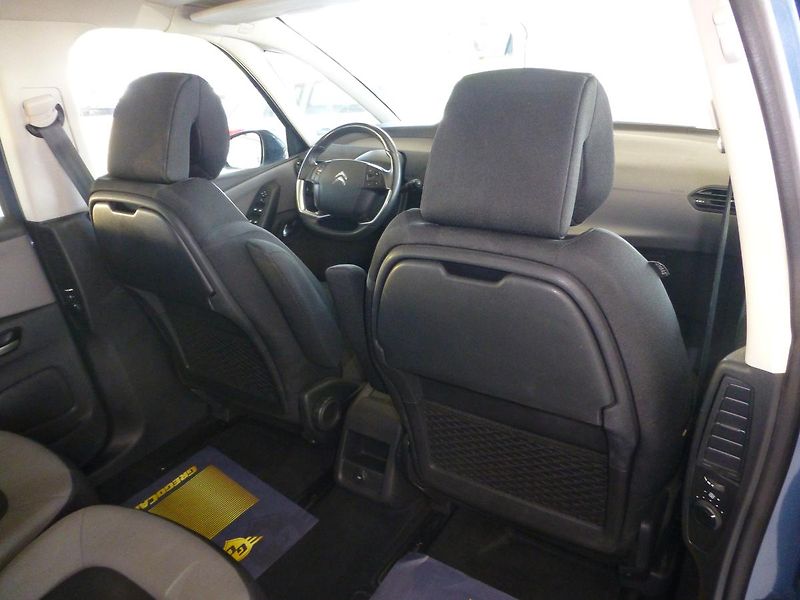 Citroën Grand C4 Picasso (2015) 1,6HDI*DIGI*NAVIGACE*ALU*7MIST - fotka 25 z 29
