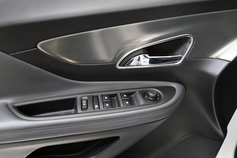 Opel Mokka - fotka 12 z 23