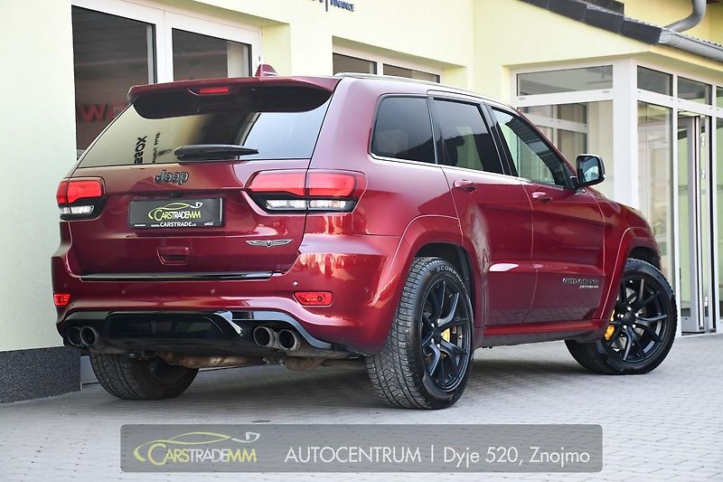 Jeep Grand Cherokee 6.2 V8 TRACKHAWK ČR 1M - fotka 6 z 49