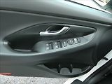 Hyundai i30 1,5 DPI 71kW Family,ČR,záruka - náhled 37
