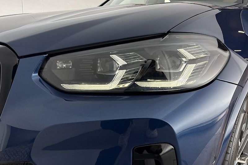 BMW X3 xDrive30d - fotka 24 z 26