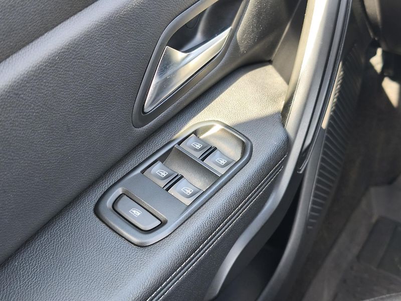 Dacia Duster 2022 ČR TCE 100 LPG Prestige - fotka 17 z 34