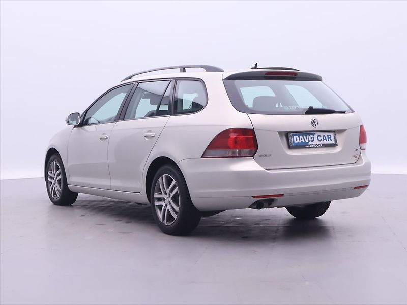 Volkswagen Golf Variant 1,6 TDI 77kW DSG Aut.klima CZ - fotka 5 z 26