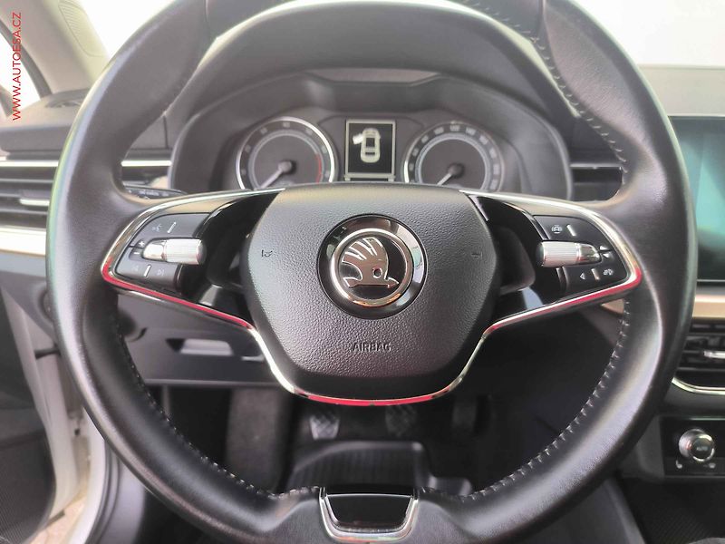 Škoda Scala (2024) 1.0 TSi, 2.maj,ČR, Style - fotka 18 z 23