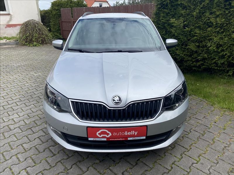 Škoda Fabia 1,4 TDI Ambition - fotka 8 z 39