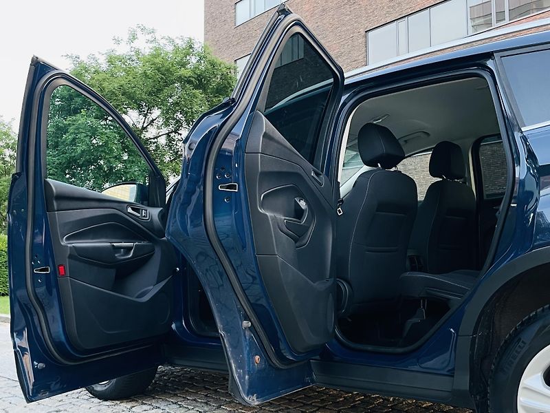 Ford Kuga 2.0TDCi MANUÁL SERVISKA TAŽNÉ  - fotka 24 z 51