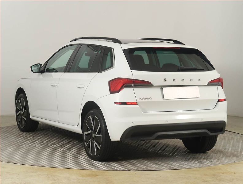Škoda Kamiq (2019) 1.6 TDI, Automat, Navi - fotka 4 z 24