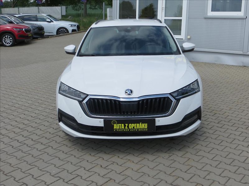 Škoda Octavia 2,0 TDI 85kW Ambition Combi ČR - fotka 2 z 25