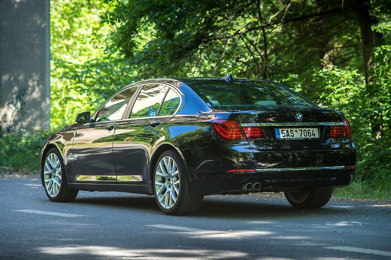 BMW Řada 7 (2012) - fotka 3 z 12