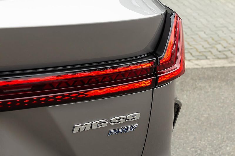 MG Ostatní (2026) 1,5 PHEV  Premium - fotka 10 z 33