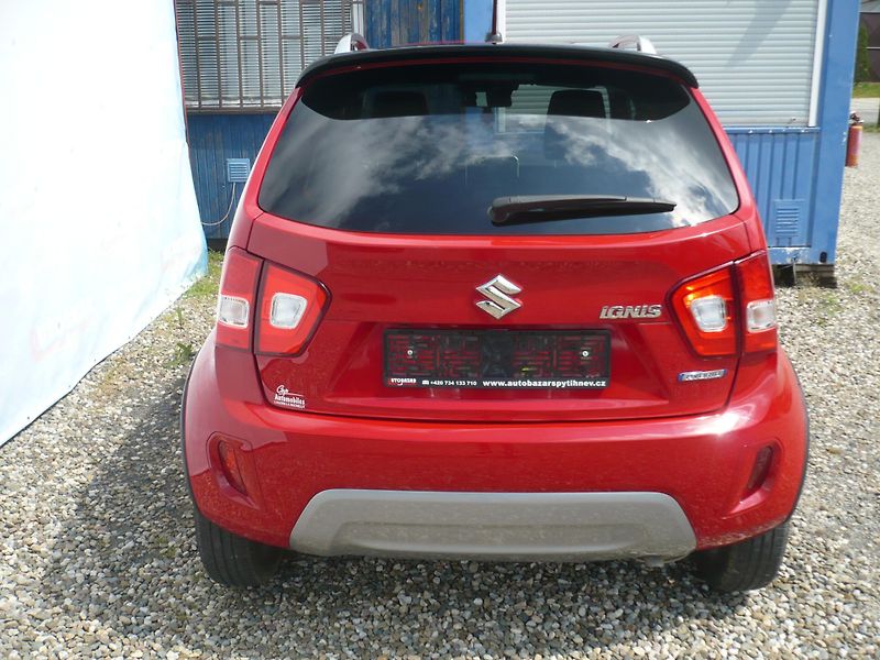 Suzuki Ignis 1.2i 61Kw Automat REZERVACE - fotka 8 z 29