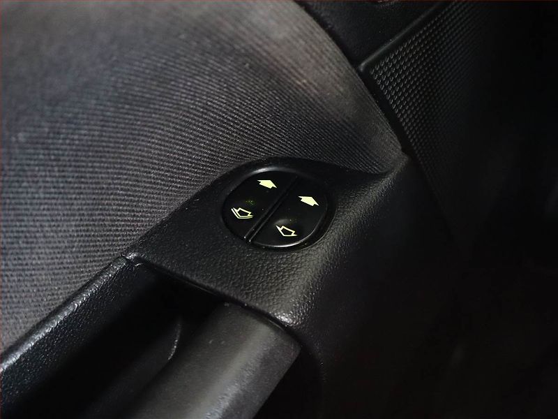 Ford Fiesta (2007) 1.3 i, Serv.kniha, po STK - fotka 12 z 12