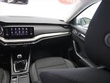 Škoda Octavia (2023) Ambition 2.0 TDI, digi klima - náhled 8