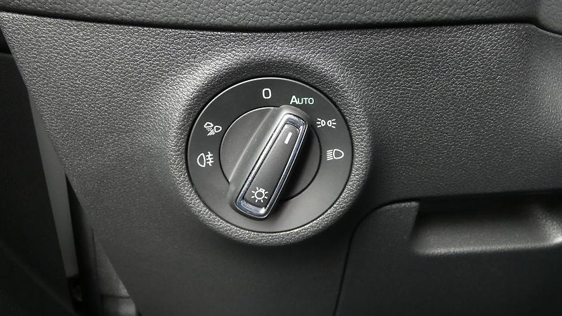 Škoda Kodiaq 2.0 TDI 110 kW L&K 4x4 DSG - fotka 10 z 25